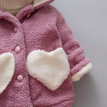 Load image into Gallery viewer, Baby Girls Winter Coats Newborn Baby Thick Velvet Outerwear For Toddler Hoodies For Girls With Heart Print Design For Girls And Babies