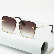 Load image into Gallery viewer, New Fashion Lady Oversize Rimless Square Bee Sunglasses For Women With Small Bee Glasses Design Gradient Sunglasses With UV400