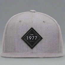 Load image into Gallery viewer, Vintage 1977 Snapback Cap