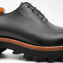 Load image into Gallery viewer, Handcrafted calfskin Oxford shoes Black