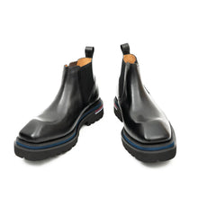 Load image into Gallery viewer, Handmade black calfskin Chelsea boots