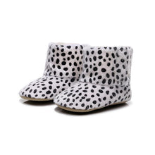 Load image into Gallery viewer, Cute Baby Infants Shoes Dot Knitting Boots Casual Non-slip Soft Soled Walking Shoes