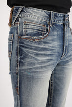 Load image into Gallery viewer, Holt Men's Blue Boot Cut Jeans