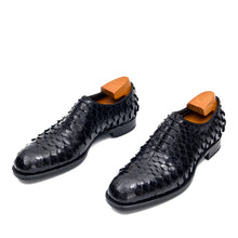 Load image into Gallery viewer, Python leather dress shoes