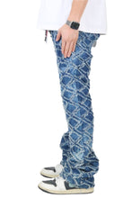 Load image into Gallery viewer, HYDRA Men's premium rip&repair flare stacked fit quilted denim pants