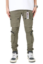 Load image into Gallery viewer, Verde Men's premium twill cargo pant with multi functional pockets