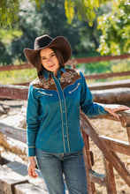 Load image into Gallery viewer, Ladies Cotton Blue Embroidery Western Shirt With Suede