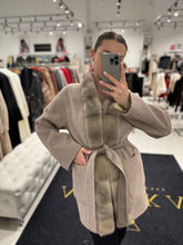 Load image into Gallery viewer, ⇆ Reversible Genuine Mink Fur Virgin Wool Coat