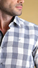 Load image into Gallery viewer, The Woodsman Shirt(silver Plaid)