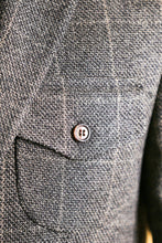 Load image into Gallery viewer, The Bespoke Blazer (Vintage)