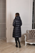 Load image into Gallery viewer, Genuine Silver Fox Fur Trim Down Fill Coat