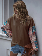 Load image into Gallery viewer, Paisley Printed Puffed Sleeve Pullover