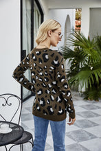 Load image into Gallery viewer, Leopard Print Warm Knit Sweater