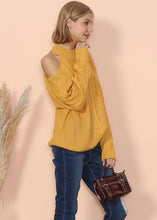Load image into Gallery viewer, Cut Out Cable Knit Sweater