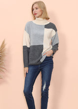 Load image into Gallery viewer, Color Block Front Turtleneck Sweater