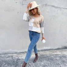 Load image into Gallery viewer, Color Block Front Sweater