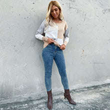 Load image into Gallery viewer, Color Block Front Sweater