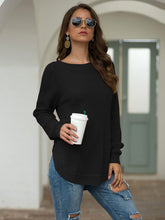 Load image into Gallery viewer, Rounded Hem Knit Sweater