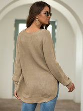 Load image into Gallery viewer, Rounded Hem Knit Sweater