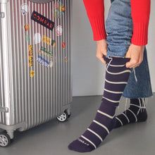 Load image into Gallery viewer, Knee-High Compression Socks – Stripes Navy (20-30 mmHg)