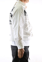 Load image into Gallery viewer, REVOL Twill Blended Nylon Crop Top Jacket