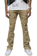 Load image into Gallery viewer, Brun Men's premium flare stacked twill cargo pant with multi functional pockets