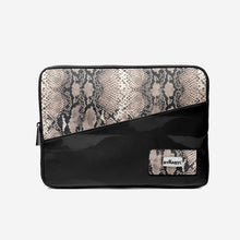 Load image into Gallery viewer, Luxury Laptop Briefcase BYMANYC ® New York | Eco-Friendly, Handmade