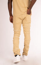 Load image into Gallery viewer, M1912 Bergamo Fray Jeans - Khaki