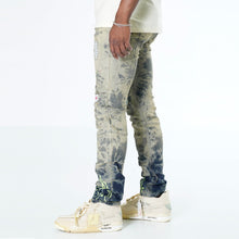 Load image into Gallery viewer, M1952 Makobi Fire Shredded Jeans - Dirt Wash