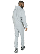Load image into Gallery viewer, M6335 Essential Fleece Jogger Pants - Gray