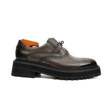Load image into Gallery viewer, Men's Brogue Detail Leather Loafers
