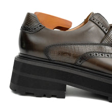 Load image into Gallery viewer, Men's Brogue Detail Leather Loafers