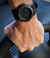Load image into Gallery viewer, Leatherback SEA Turtle, 39 mm, Outdoor Watch, Blackout