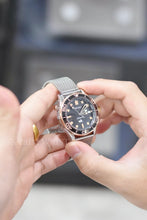 Load image into Gallery viewer, Mod Seamaster VII Rose Gold