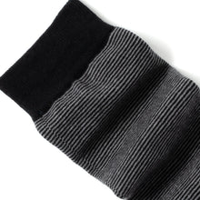 Load image into Gallery viewer, Ox & Bull Patterned Sock Gift Set