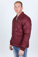 Load image into Gallery viewer, Mens Insulated Reversible Jacket - Wine