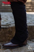 Load image into Gallery viewer, Dungeons & Dragons Rogue Gaiters Black