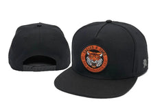 Load image into Gallery viewer, Classic Snapback Hat – Flat Bill Adjustable Baseball Cap