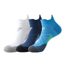 Load image into Gallery viewer, Breathable Sports Socks with Compression