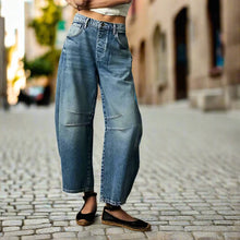 Load image into Gallery viewer, Women’s Mid Rise Wide Leg Jeans
