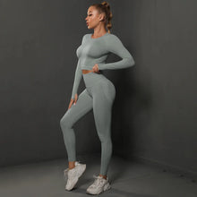 Load image into Gallery viewer, Women's Seamless Long Sleeve Yoga Top