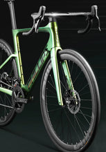 Load image into Gallery viewer, 2025 New Ultra-Light Carbon Fiber Road Bike Fast Racing Bicycle with Hydraulic Disc Brakes 16/24-Speed Gear Shift Drop Handlebar