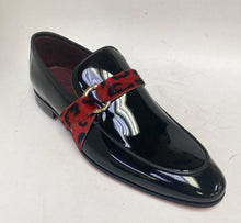 Load image into Gallery viewer, Style: 22261-Black/Red