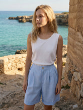 Load image into Gallery viewer, 100% Linen Pleated Cuffed Shorts IRISSA