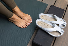 Load image into Gallery viewer, STEPPING STONES CARING (WOMEN)