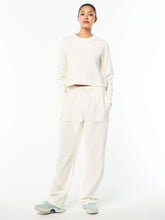 Load image into Gallery viewer, Greta Crewneck- Gardenia