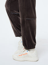 Load image into Gallery viewer, Leta Velour Pant- Mulch