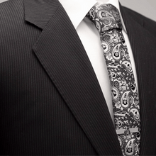 Load image into Gallery viewer, Star Wars Darth Vader Tie Bar