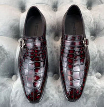 Load image into Gallery viewer, Style: Sargeant-Burgundy