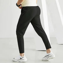 Load image into Gallery viewer, 🖤 Men's Quick-Dry Running Joggers